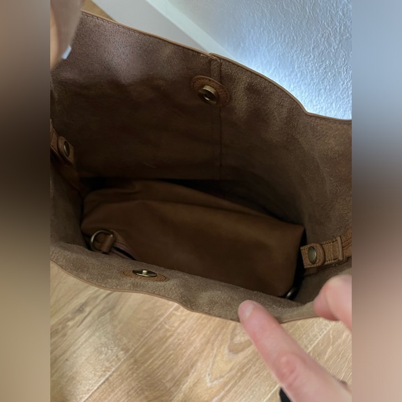 JOY SUSAN Molly Slouchy Hobo Handbag - Picture 7 of 9